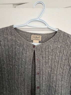 L.L.Bean Grey Cable Knit Button Cardigan Wool size large